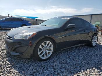  Salvage Hyundai Genesis