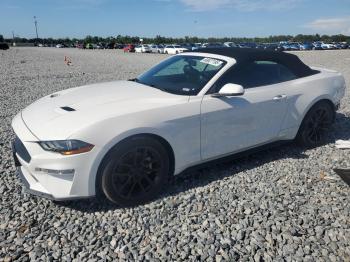  Salvage Ford Mustang