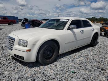  Salvage Chrysler 300