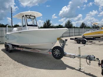  Salvage Sea Hunt Ultra 239