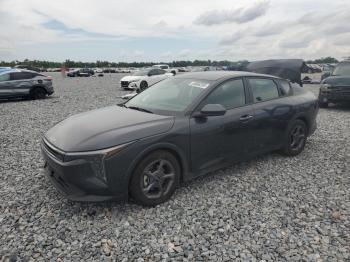  Salvage Kia K4 Lx