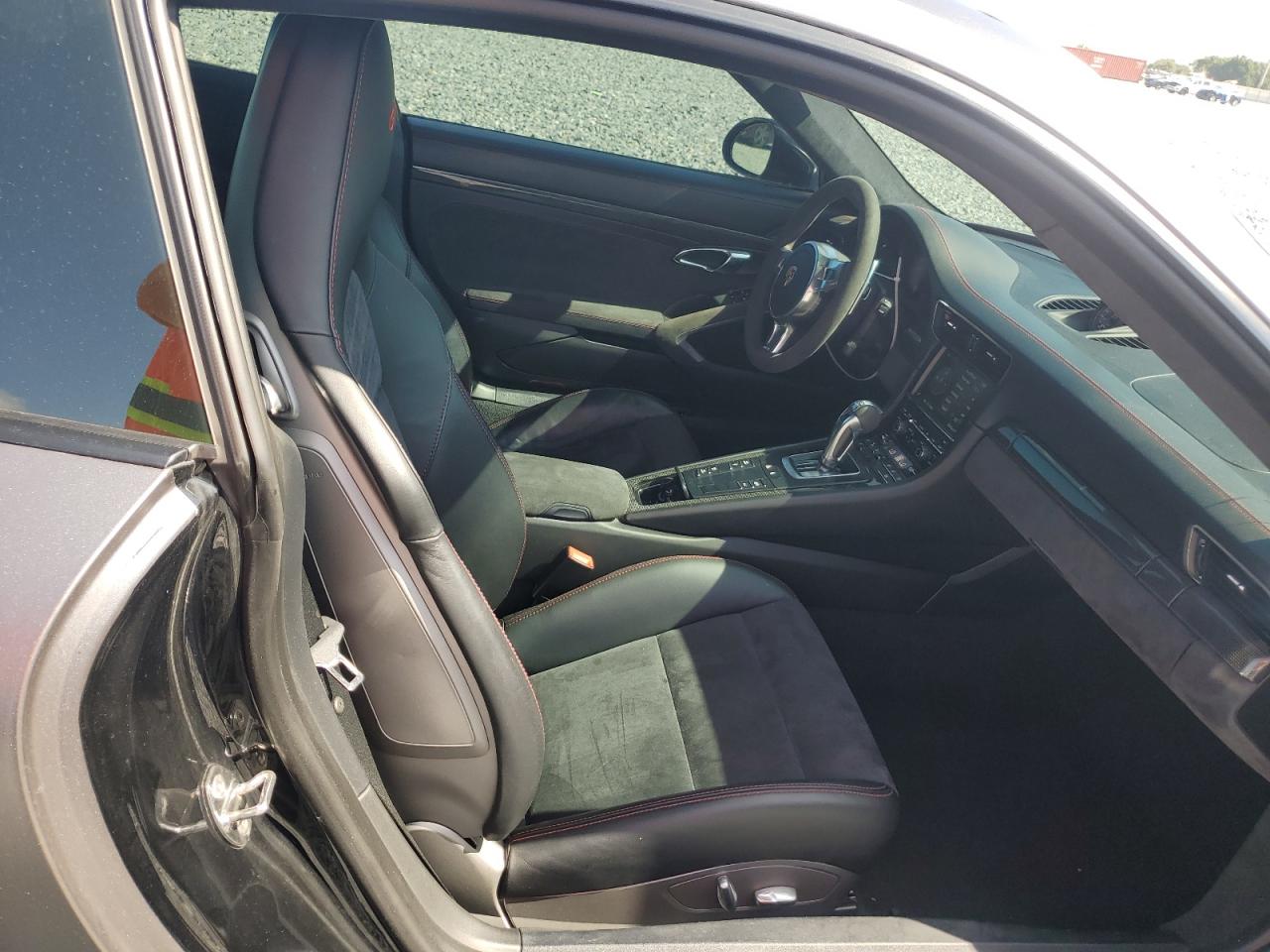 Porsche 911 Gt3 Image 11