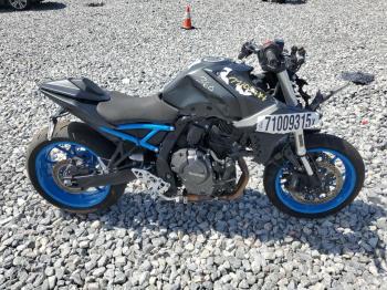  Salvage Suzuki Gsx800 R