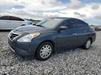  Salvage Nissan Versa