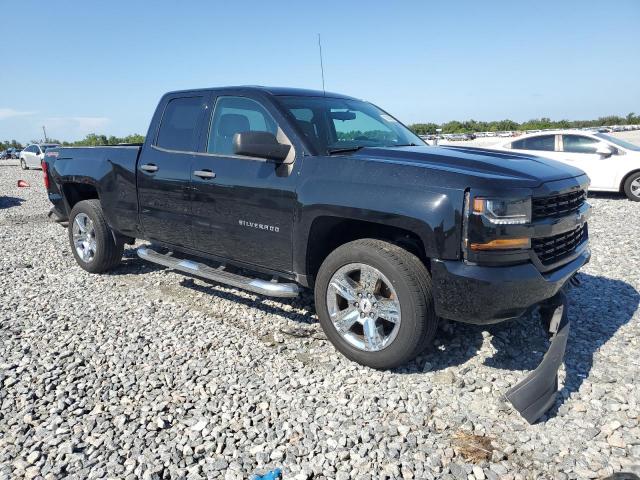 Chevrolet Silverado K1500 Custom Image 5