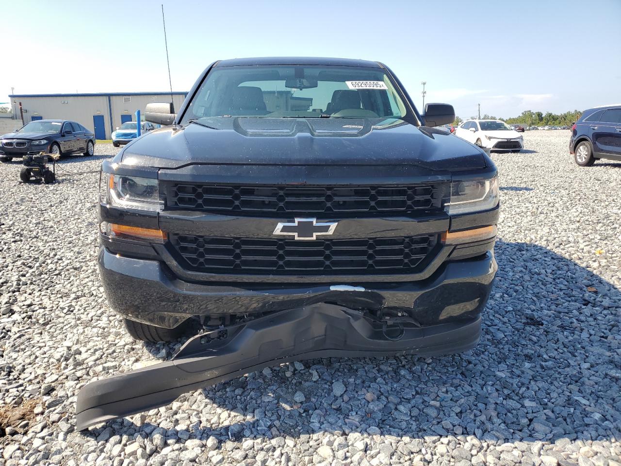 Chevrolet Silverado K1500 Custom Image 12