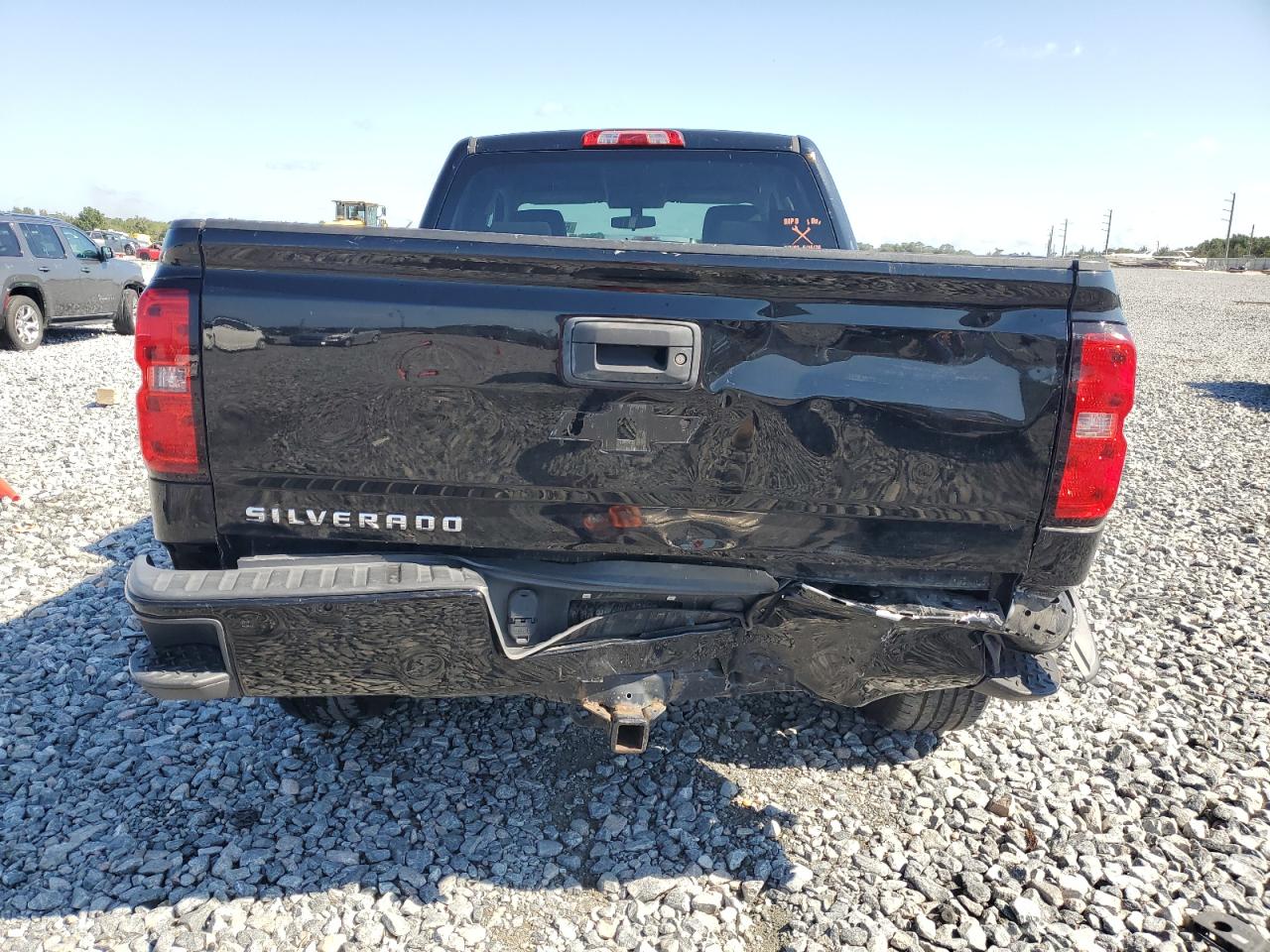 Chevrolet Silverado K1500 Custom Image 9