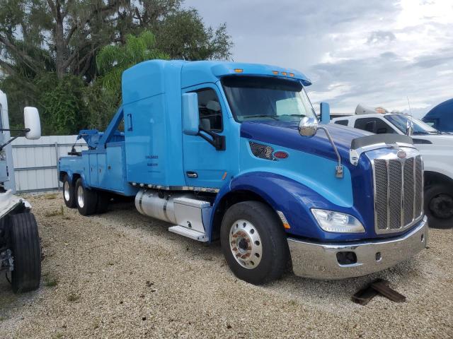  Salvage Peterbilt 579
