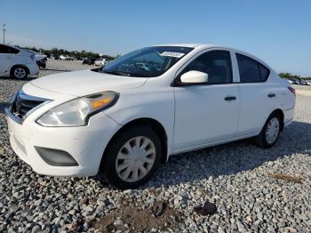  Salvage Nissan Versa