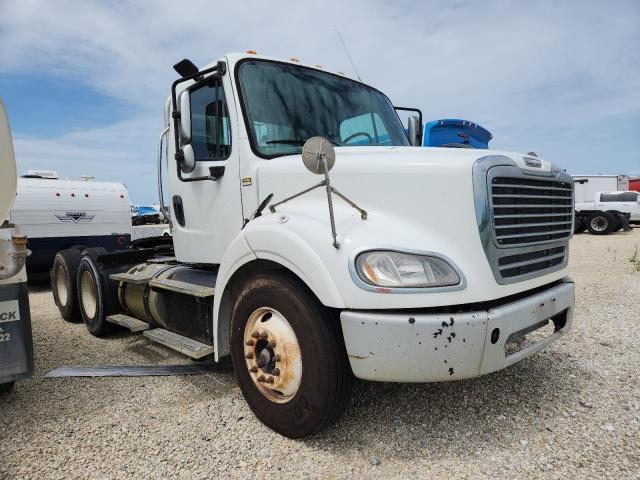  Salvage Freightliner M2 112 Hea