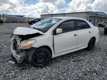  Salvage Toyota Yaris