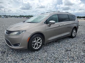  Salvage Chrysler Pacifica