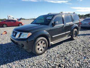  Salvage Nissan Pathfinder