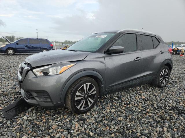  Salvage Nissan Kicks