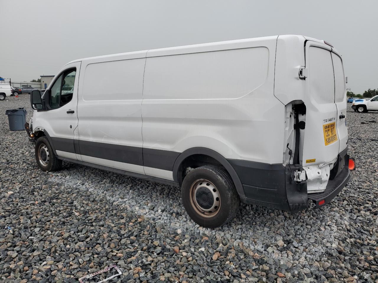 Ford Transit T-150 Image 3