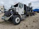 Peterbilt 337 Image 4