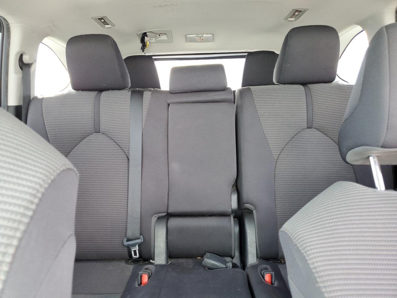 Toyota Highlander Hybrid Le Image 6