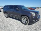 GMC Yukon Denali Image 7