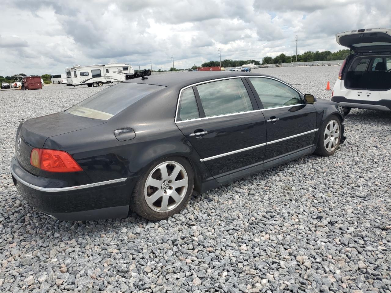 Volkswagen Phaeton 4.2 Image 12