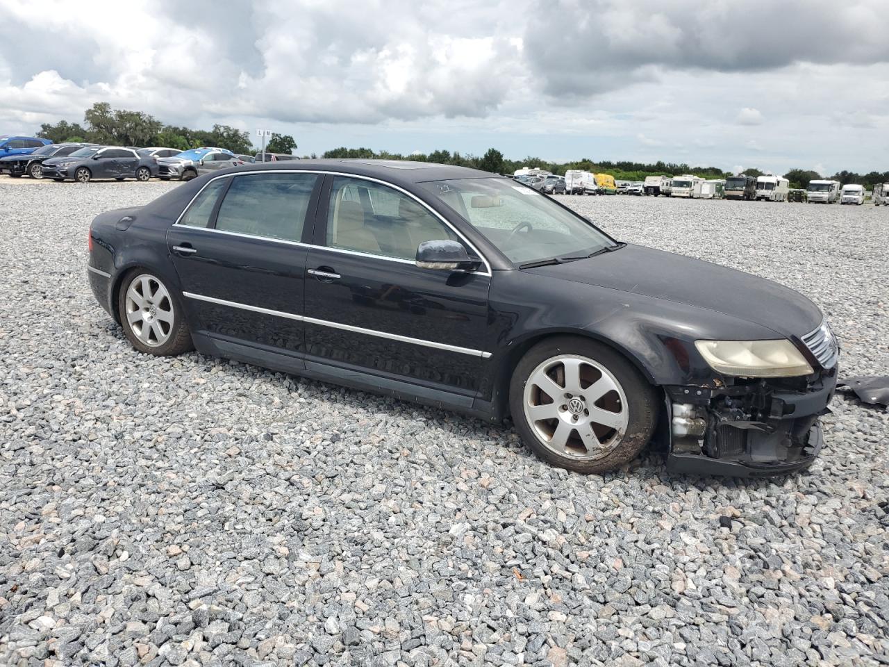 Volkswagen Phaeton 4.2 Image 2