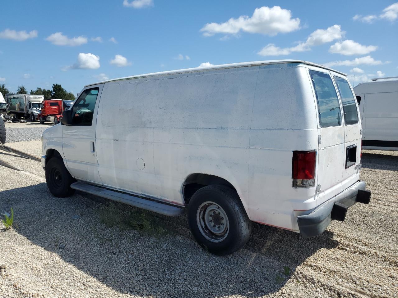 Ford Econoline E250 Van Image 2