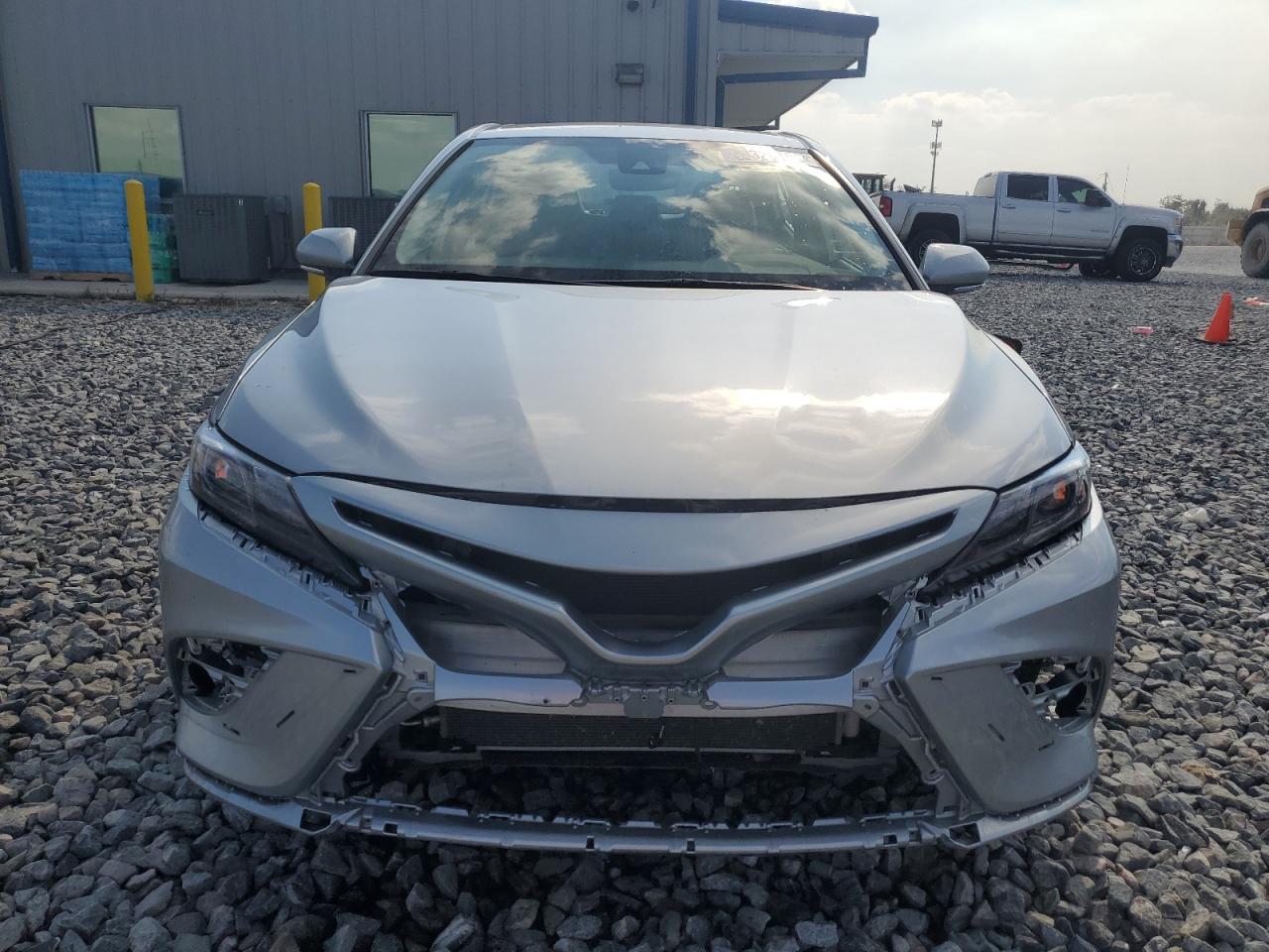 Toyota Camry Se Night Shade Image 4