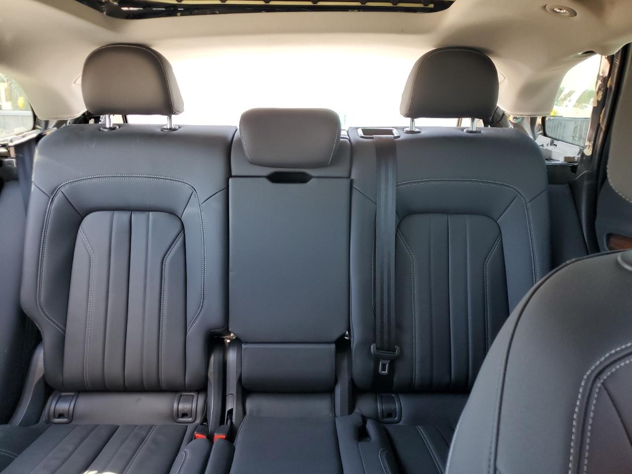 Audi Q5 Premium Plus 45 Image 14