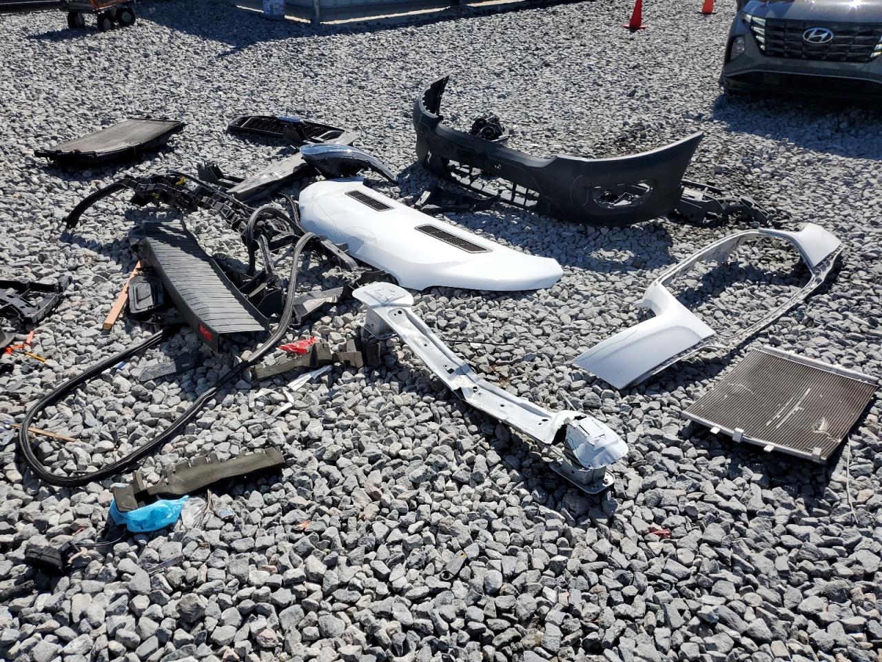 Ford Transit T-250 Image 13