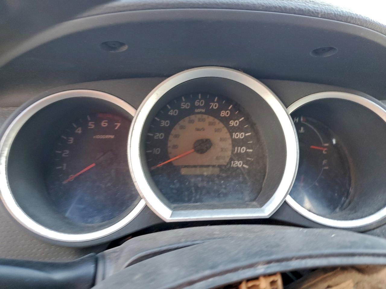 Toyota Tacoma X-runner Access Cab Image 5