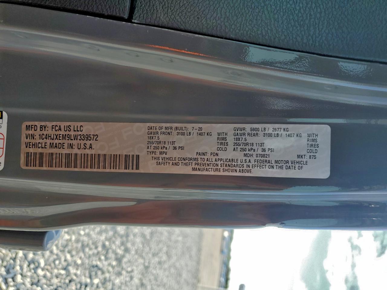 Jeep Wrangler Sahara Image 10