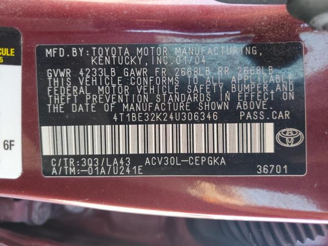 Toyota Camry Le Image 8