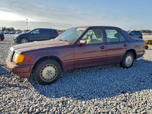  Salvage Mercedes-Benz 300-Class