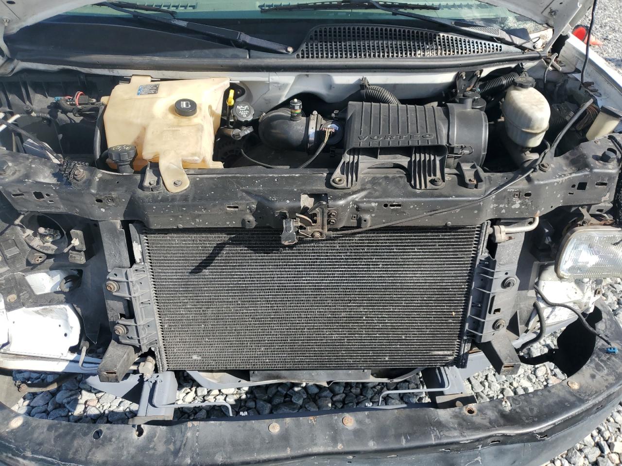 Chevrolet Express Image 11