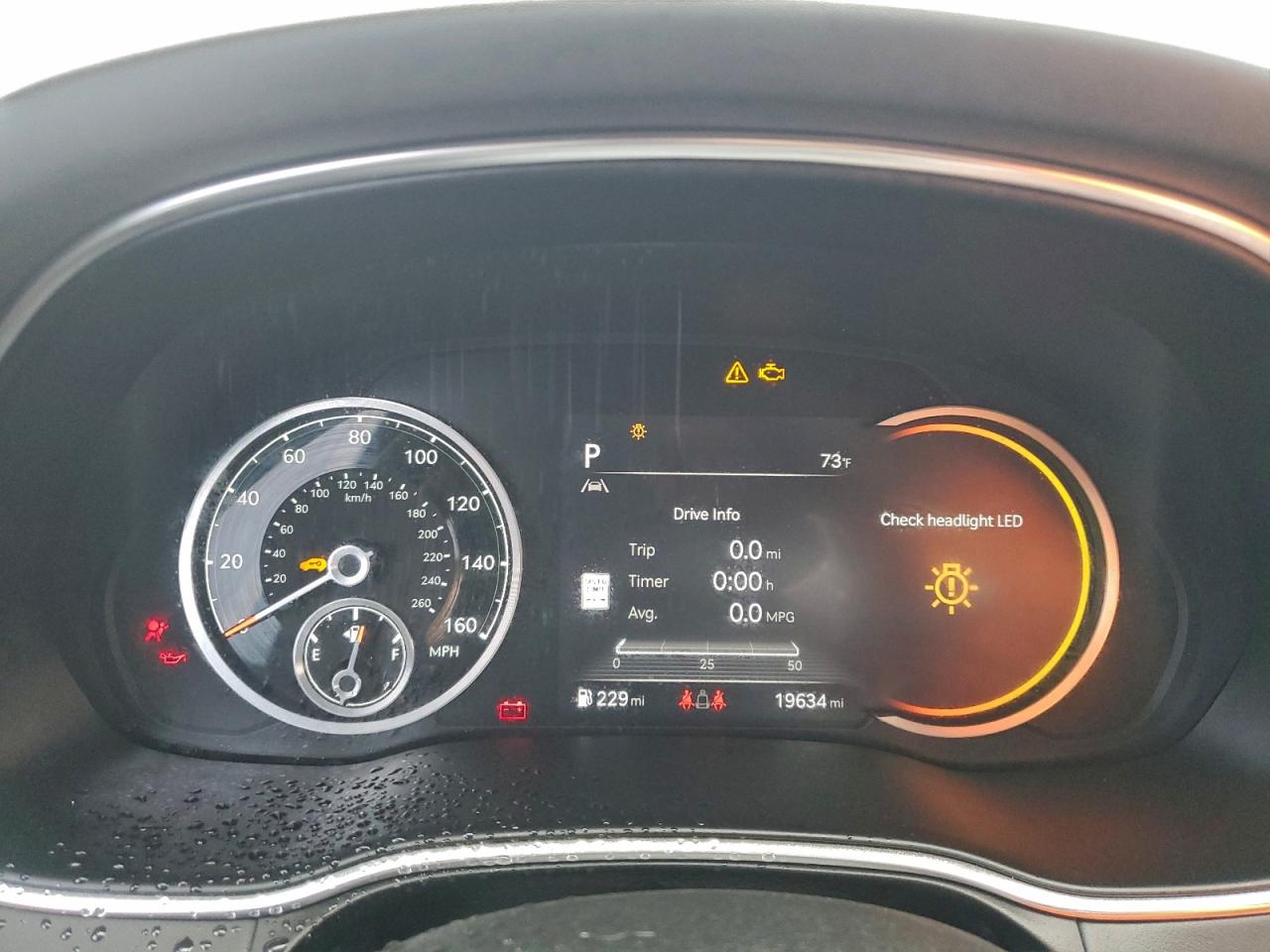 Genesis GV80 Base Image 2