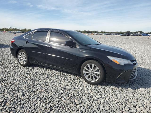 Toyota Camry Hybrid Image 10