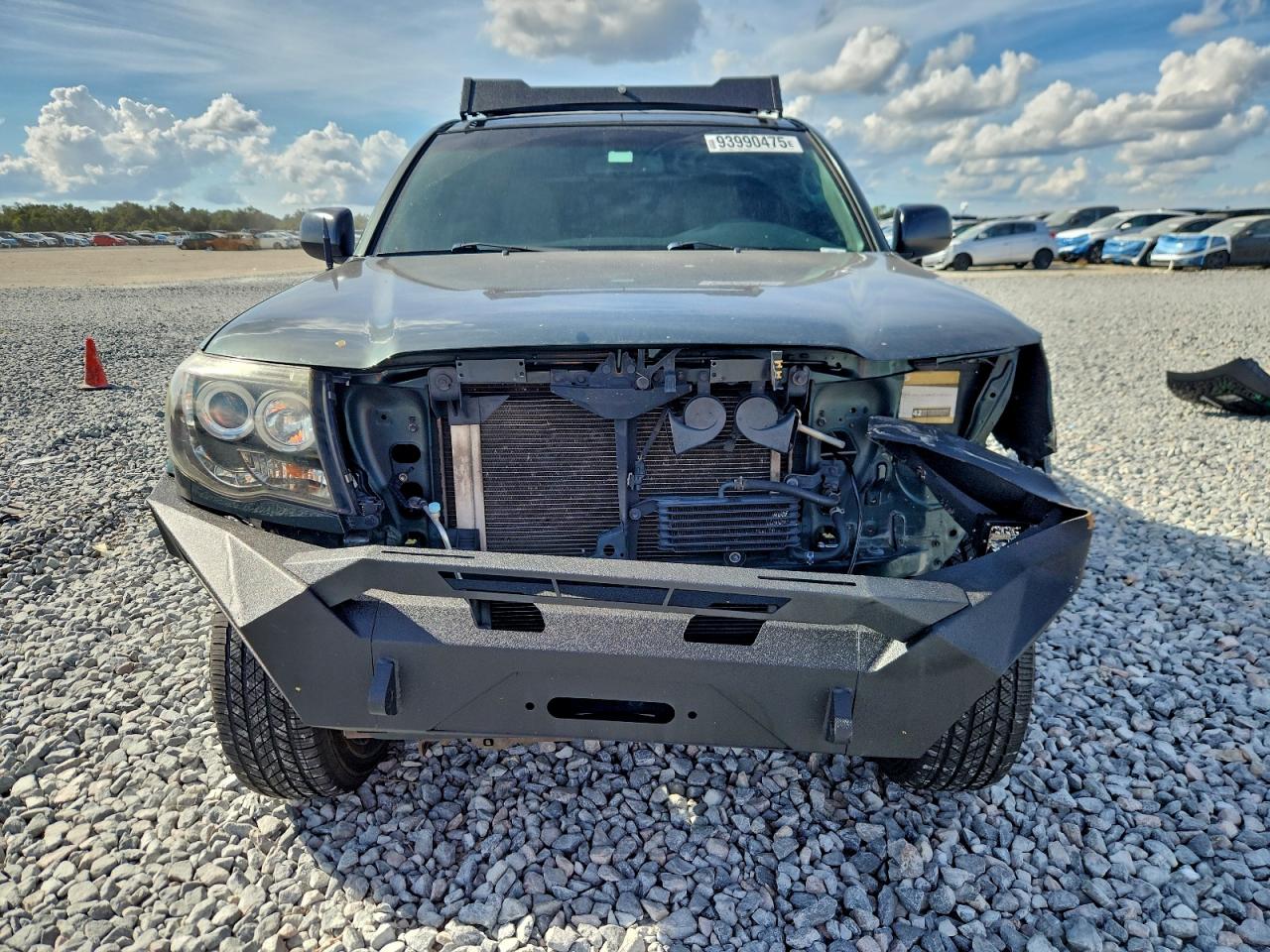 Toyota Tacoma Double Cab Prerunner Image 8