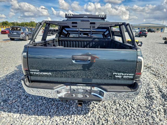 Toyota Tacoma Double Cab Prerunner Image 3