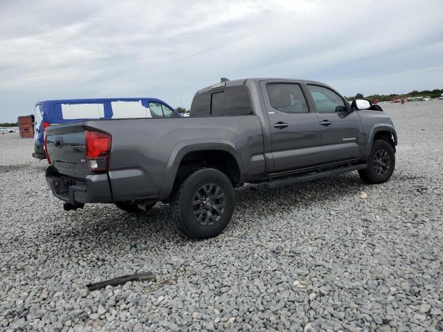 Toyota Tacoma Double Cab Image 11