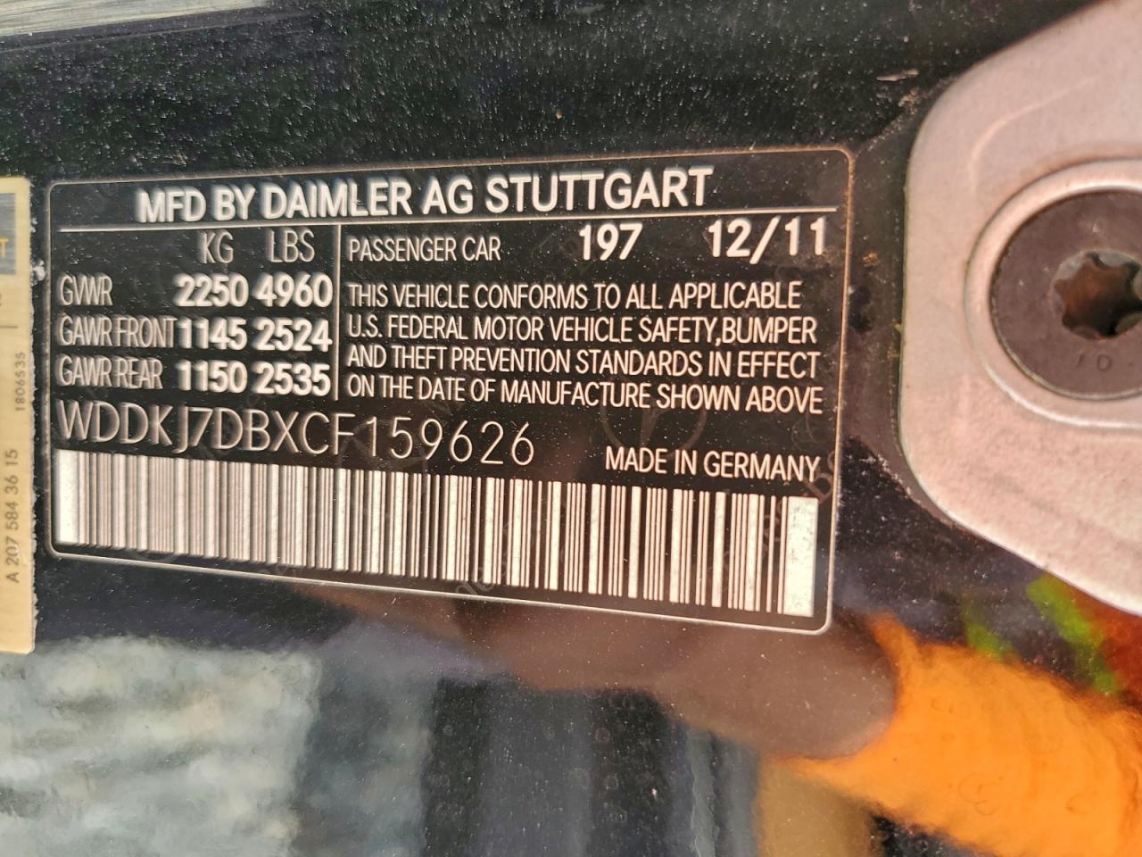 Mercedes-Benz E-Class 550 Image 3