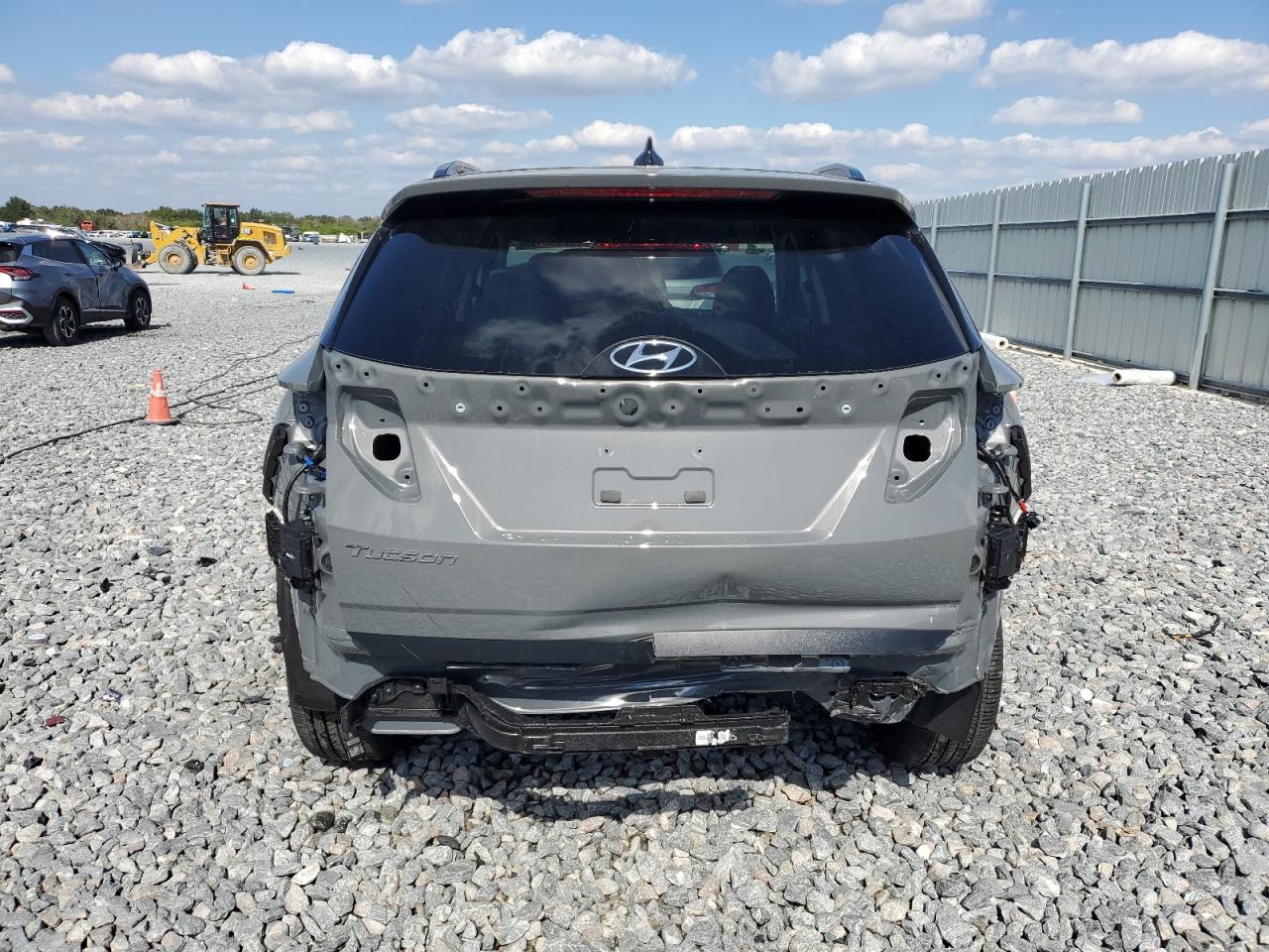 Hyundai TUCSON Limited Image 7
