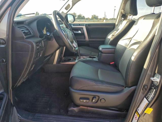 Toyota 4Runner Sr5 Image 5