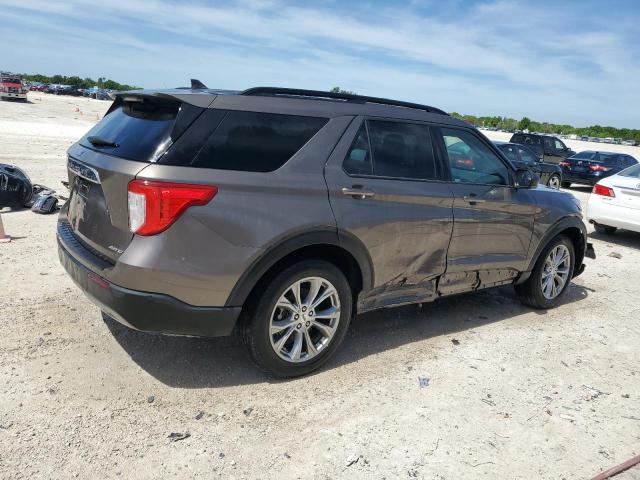 Ford Explorer Xlt Image 3