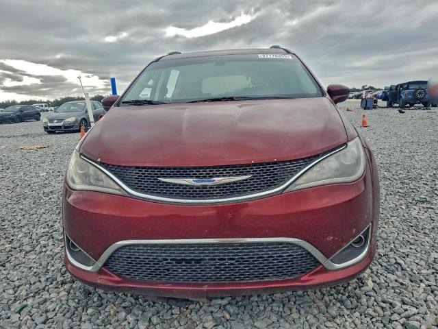 Chrysler Pacifica Touring L Image 8