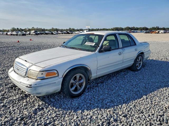  Salvage Ford Crown Vic