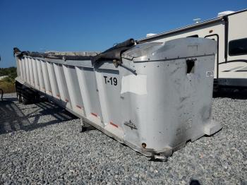  Salvage Trst Trailer