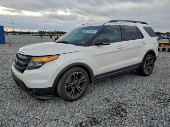  Salvage Ford Explorer