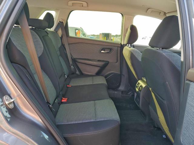 Nissan Rogue Sv Image 6