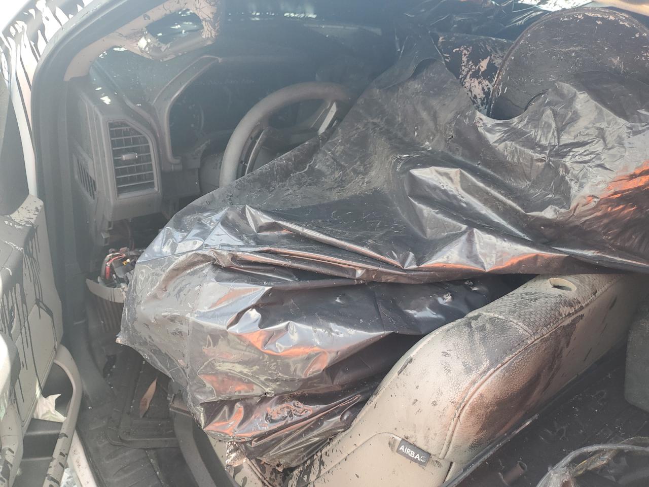 Ford F-150 Super Cab Image 2