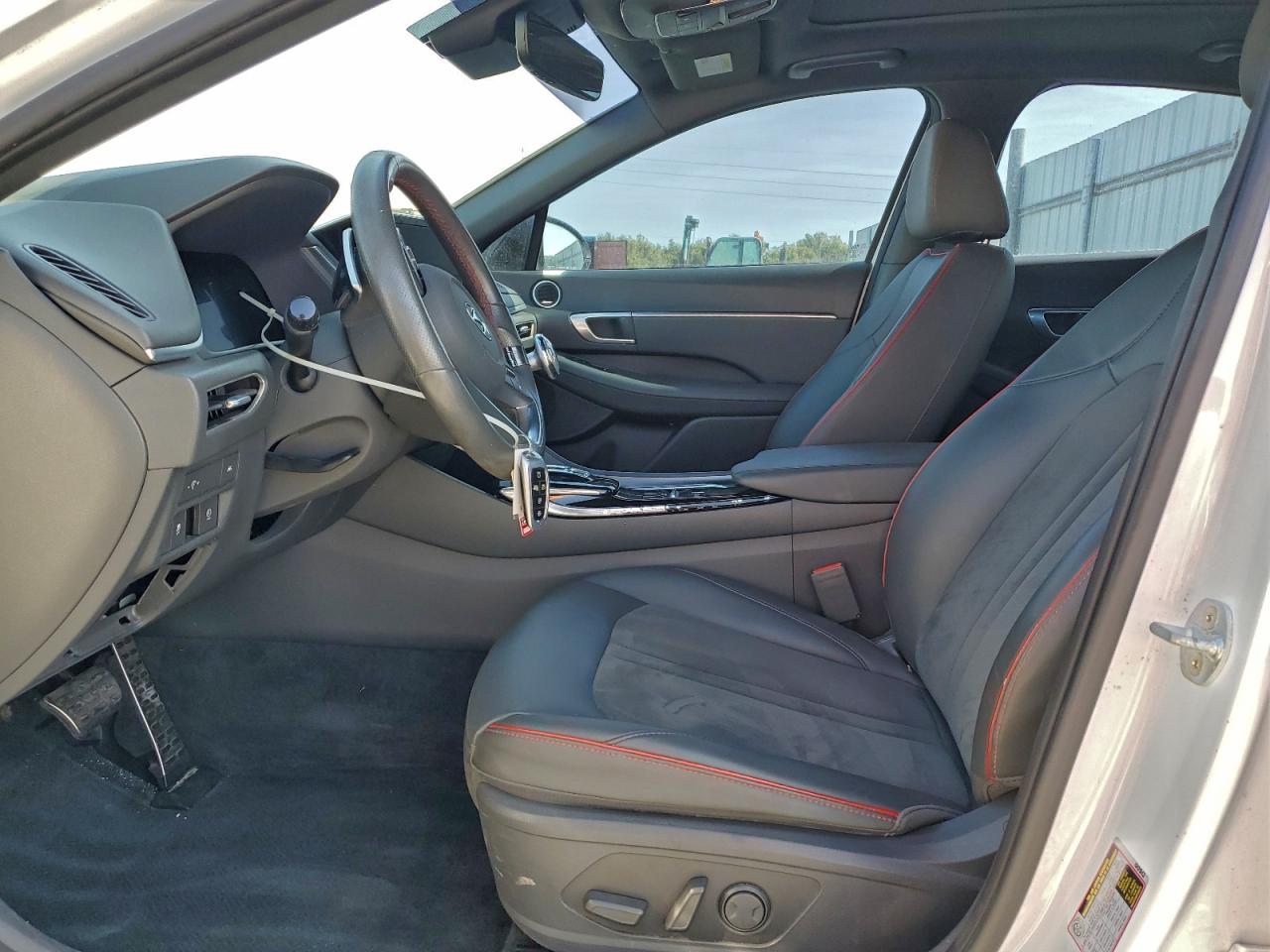 Hyundai SONATA Sel Plus Image 9