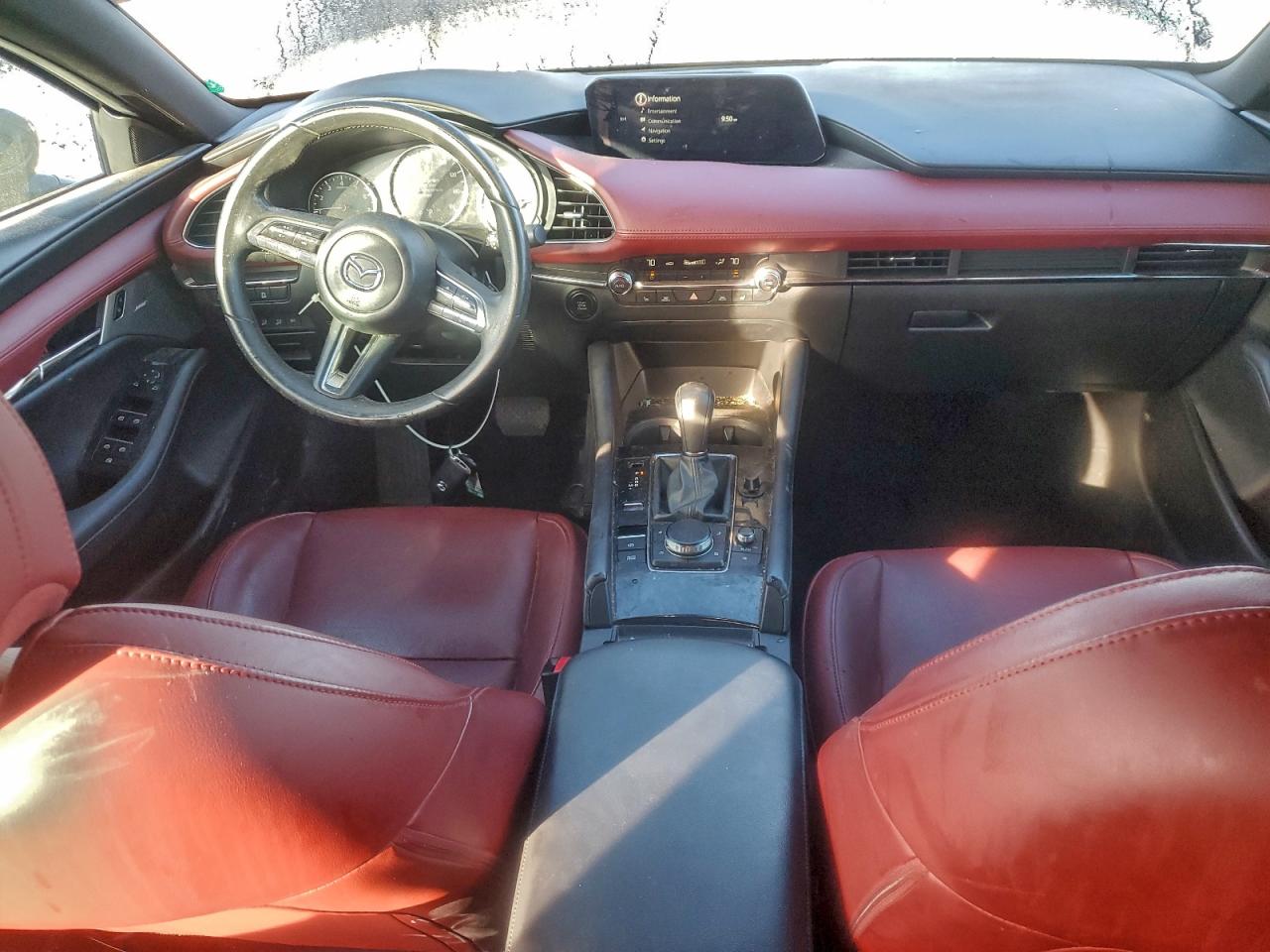 Mazda 3 Premium Image 6